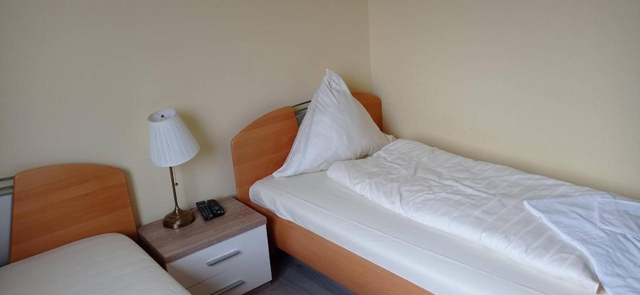 Taverna Hotel Roemerkrug Hannover Szoba fotó